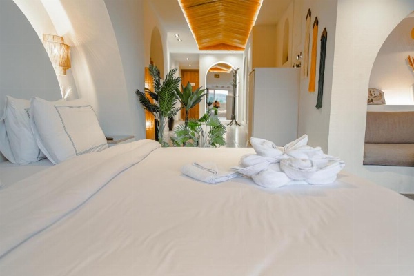 Great Pyramid Inn image 28