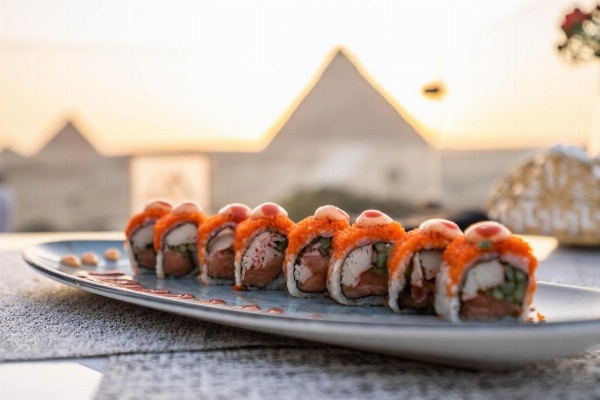 Great Pyramid Inn image 5