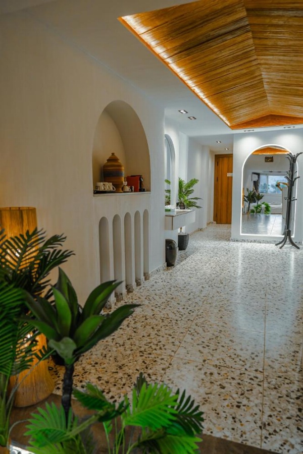 Great Pyramid Inn image 58